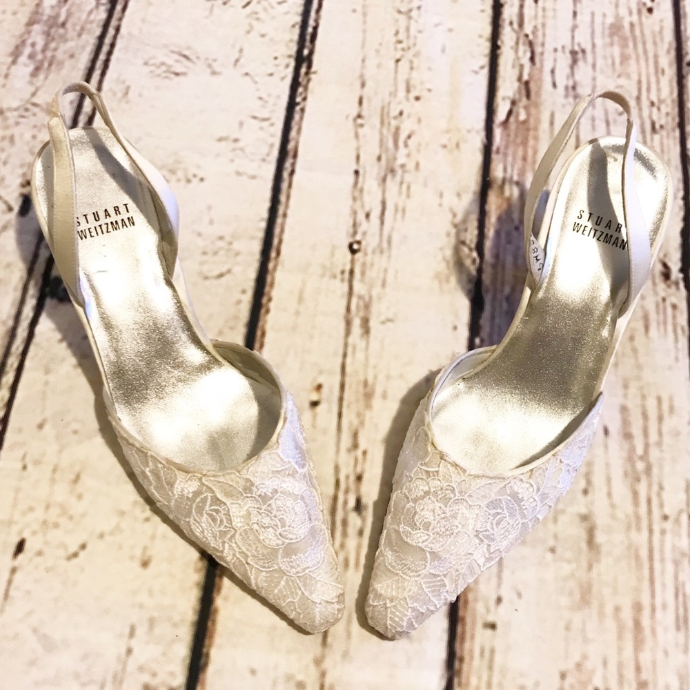 Stuart Weitzman White Laced Low Heel Shoes Size 6M